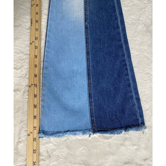 Madden NYC High Rise Flared Women’s Jeans - Picture 3 of 8